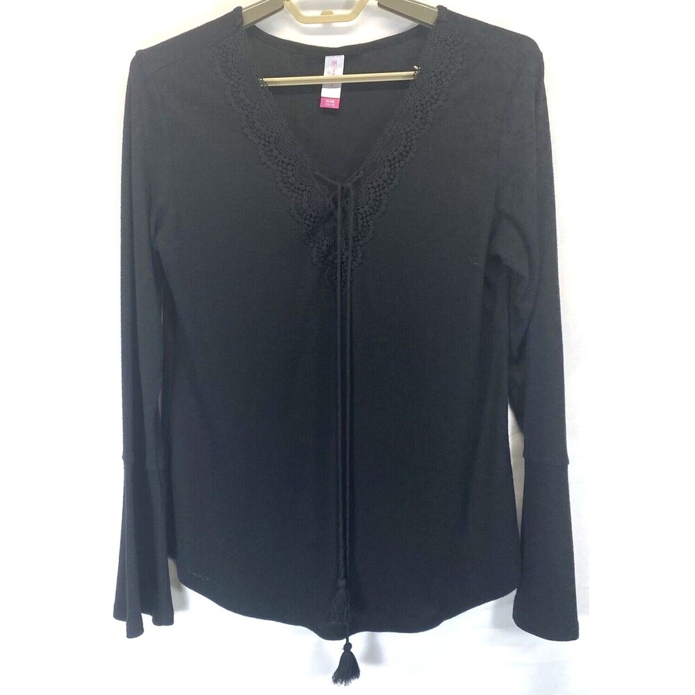 No Boundaries Juniors XL Long Bell Sleeve Lace Trim V-Neck Stretch Sweater BLACK